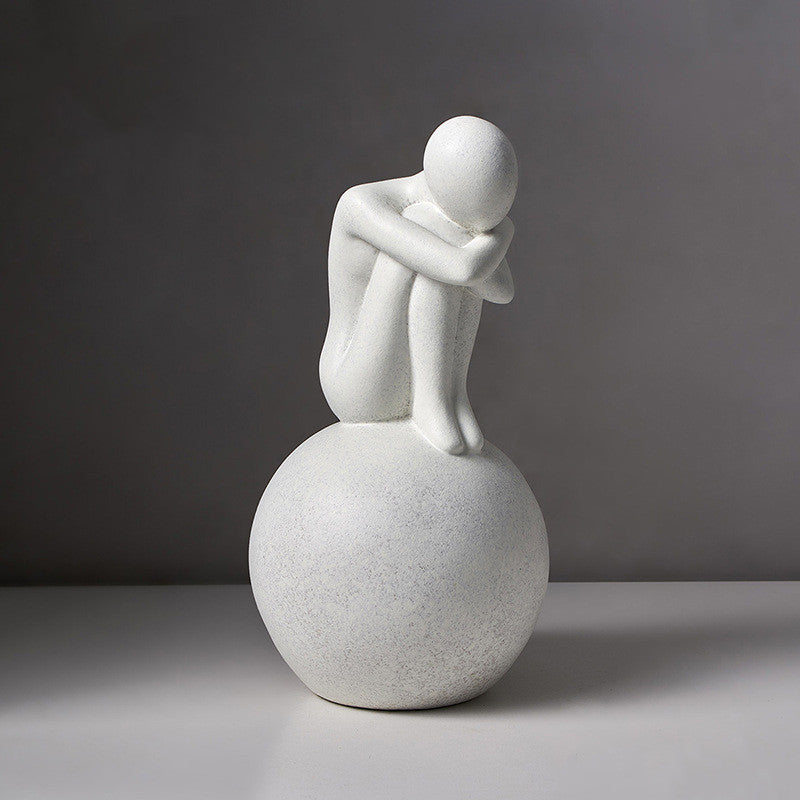 Love in Motion – Embrace Sculpture